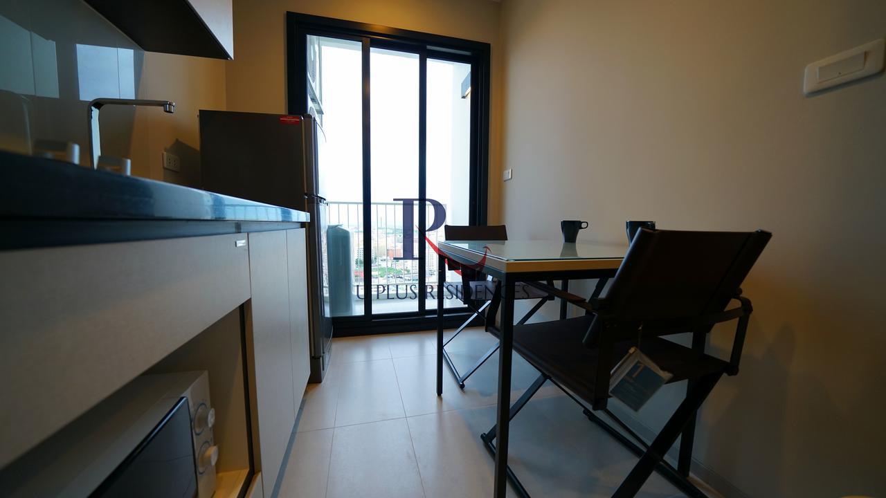 Appartement The Base Pattaya Extérieur photo
