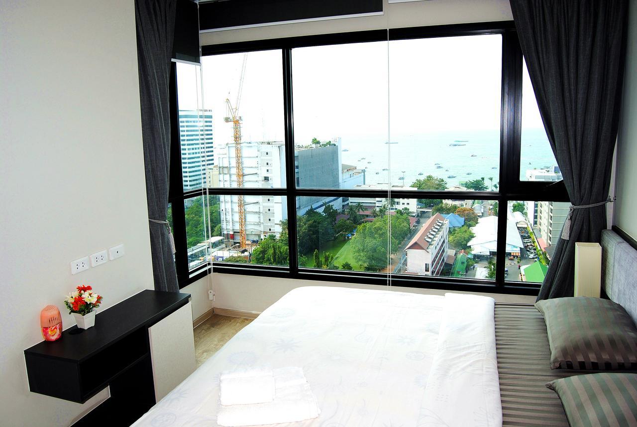 Appartement The Base Pattaya Extérieur photo